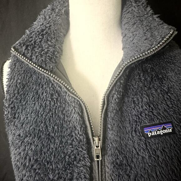 PATAGONIA Women’s Los Gatos Gray Deep Pile Full Zip Vest Size Small‎ - Picture 3 of 15